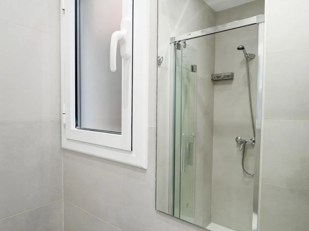 Sitges With Pool Near Beach By Hello Homes Sitges 0*,  Španělsko