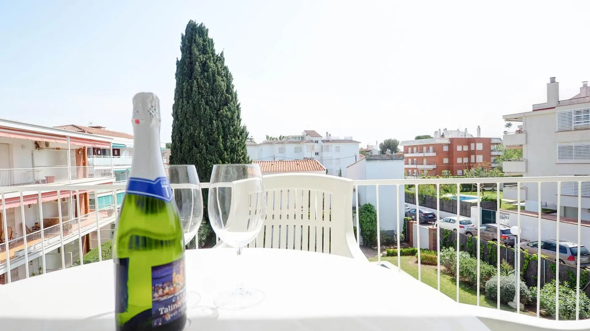 Sitges With Pool Near Beach By Hello Homes Sitges Španělsko